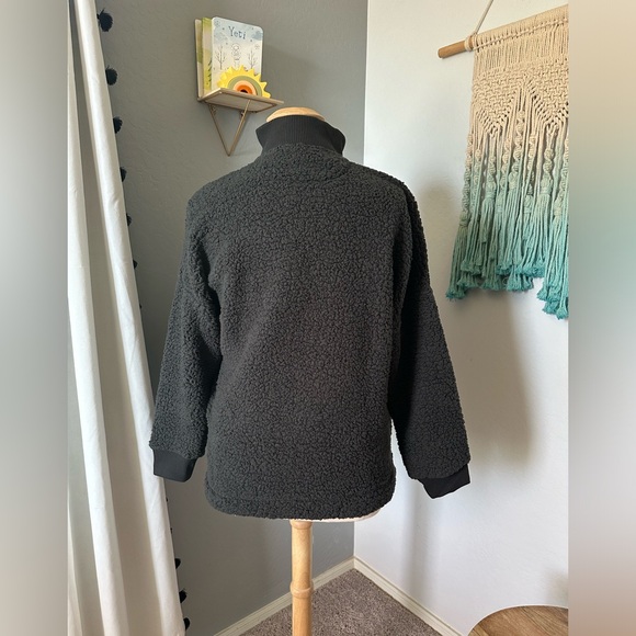 NWT! Aerie Dream Sherpa Quarter Zip Sweatshirt smoked gray size L - Picture 7 of 8